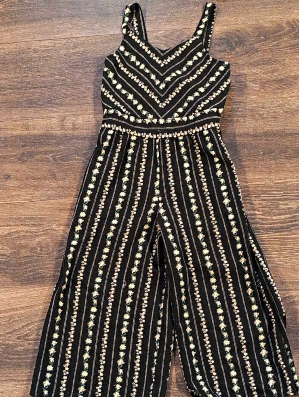 Knitworks Girls Black Floral Wide-Leg Jumpsuit V-Neck Strappy Sleeveless Size 7